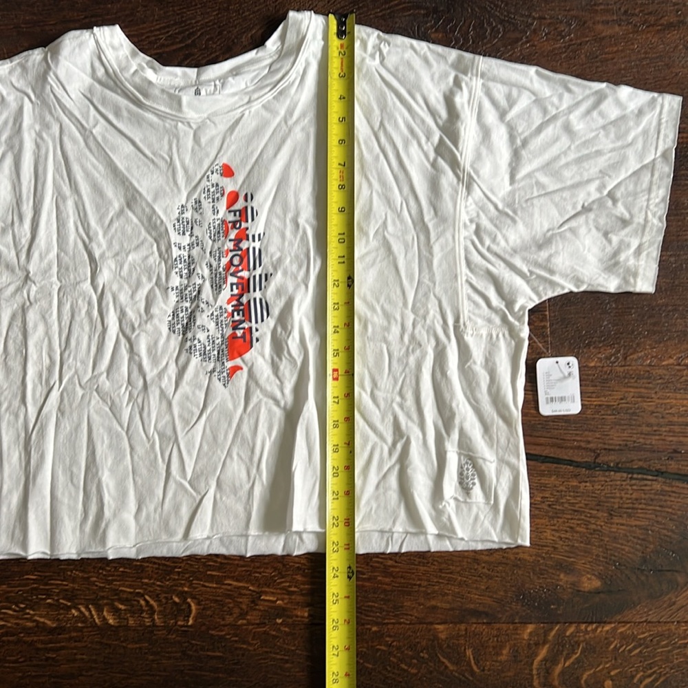 FP Movement Inspire Logo Tee - Picture 13 of 13